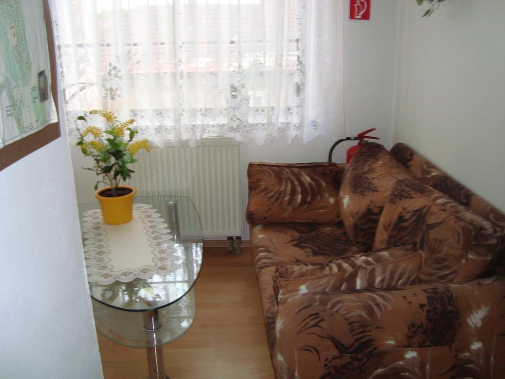 Penzion Adria Turcianske Teplice Exterior photo