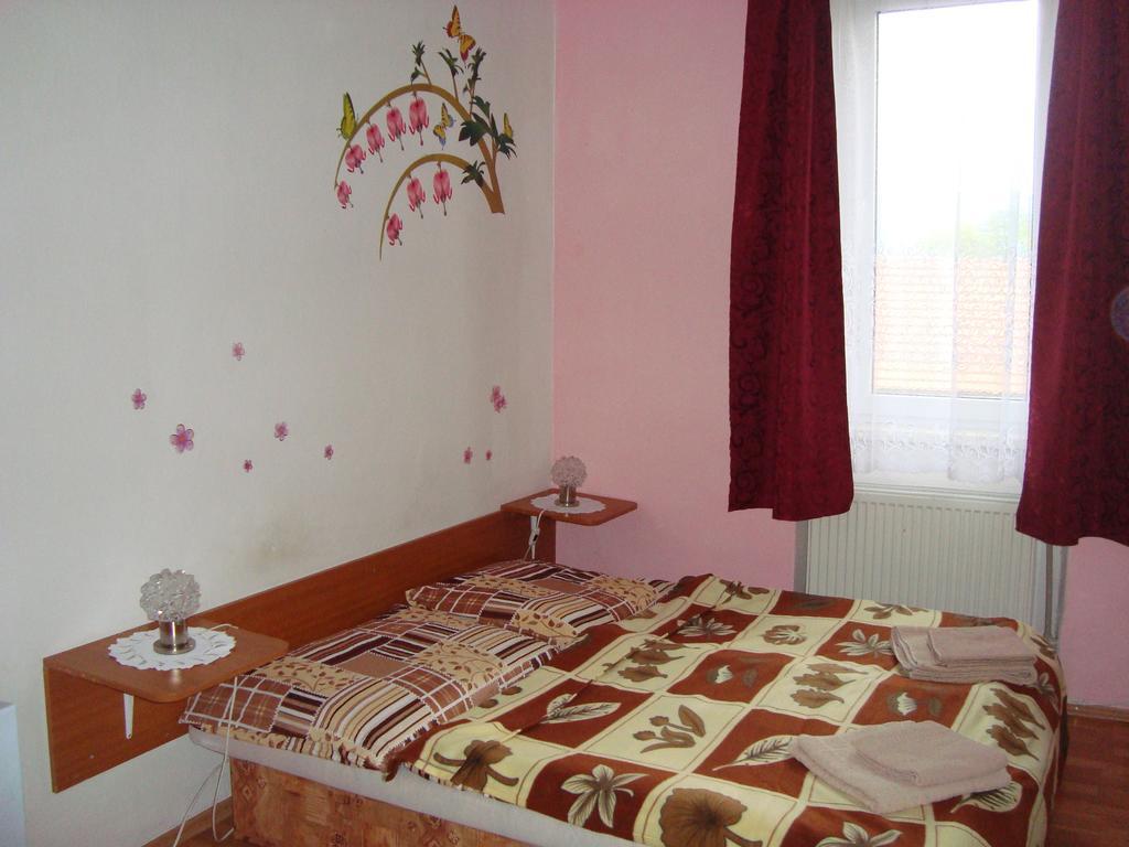 Penzion Adria Turcianske Teplice Exterior photo